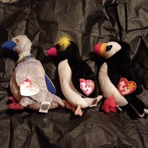 NWT TY BEANIE BABIES BUZZY, FRIGID & PUFFER